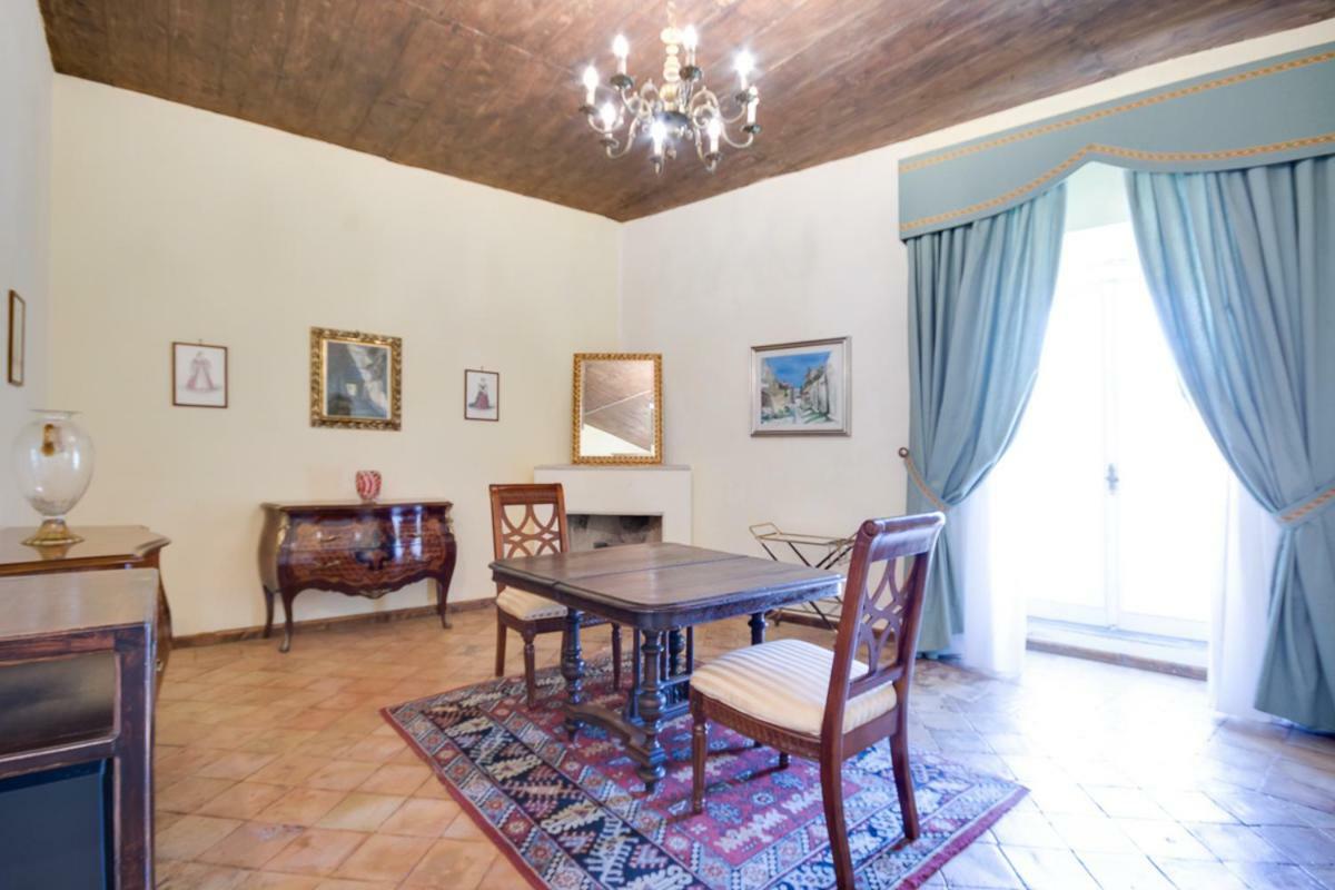 Castello Di Caccuri Suites Bagian luar foto