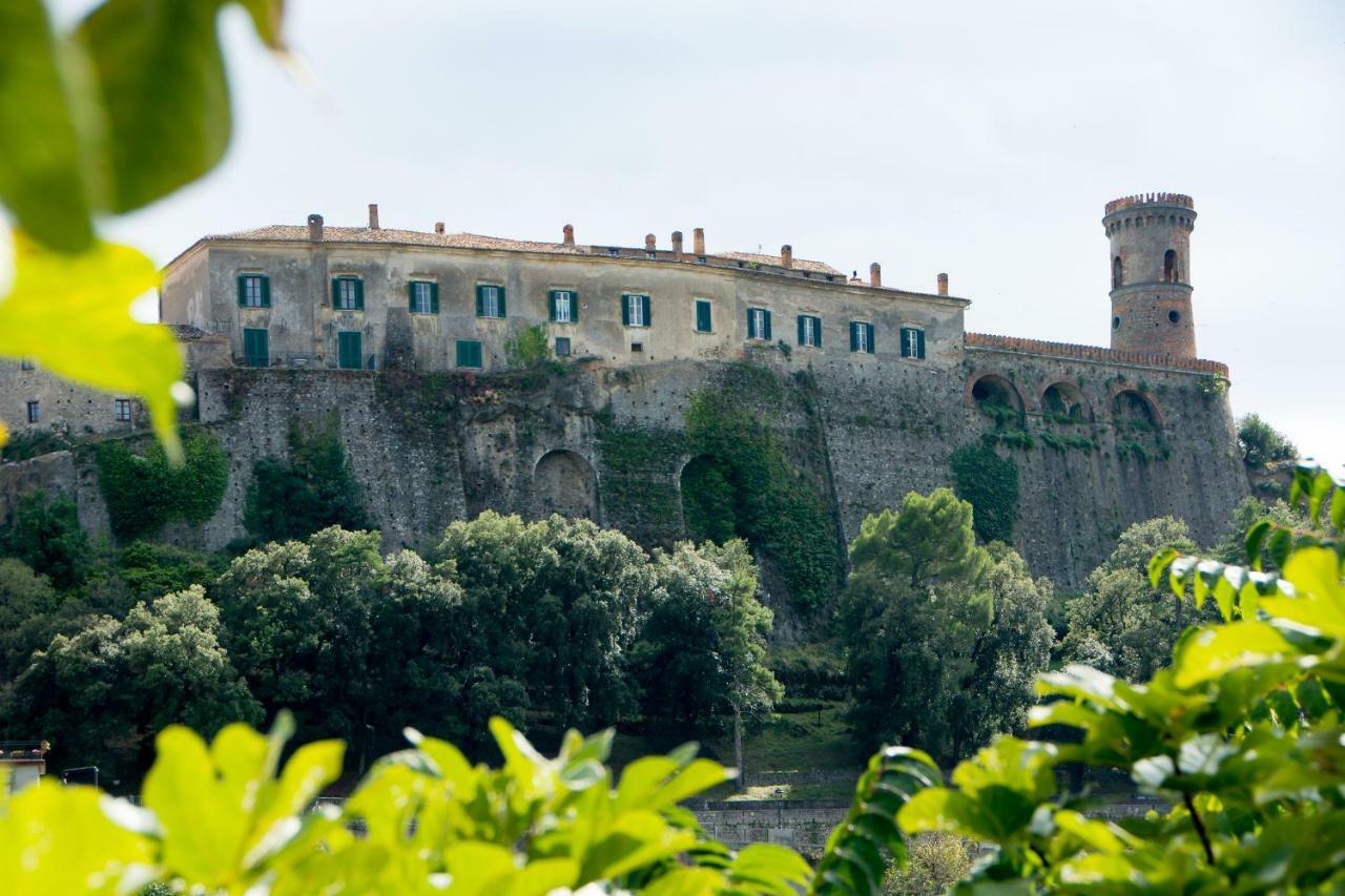 Castello Di Caccuri Suites Bagian luar foto